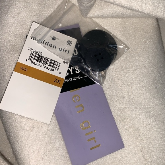 NWT Madden Girl by Steve Madden Pea Coat. Classic Black and White. NWT. 3X - Picture 3 of 12